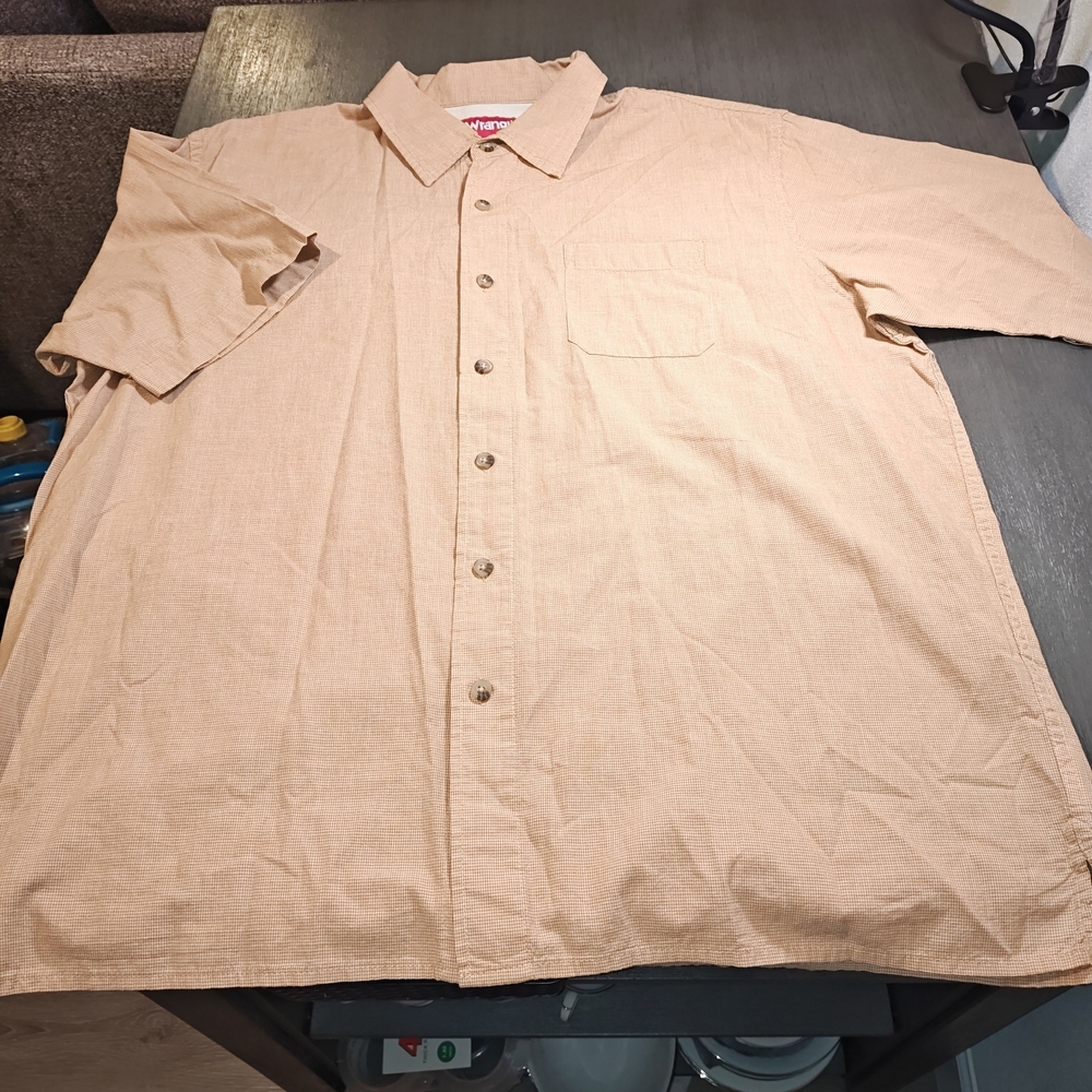Wrangler Short Sleeve Mens Button Up opaque Orange ,Size XL,Western Style